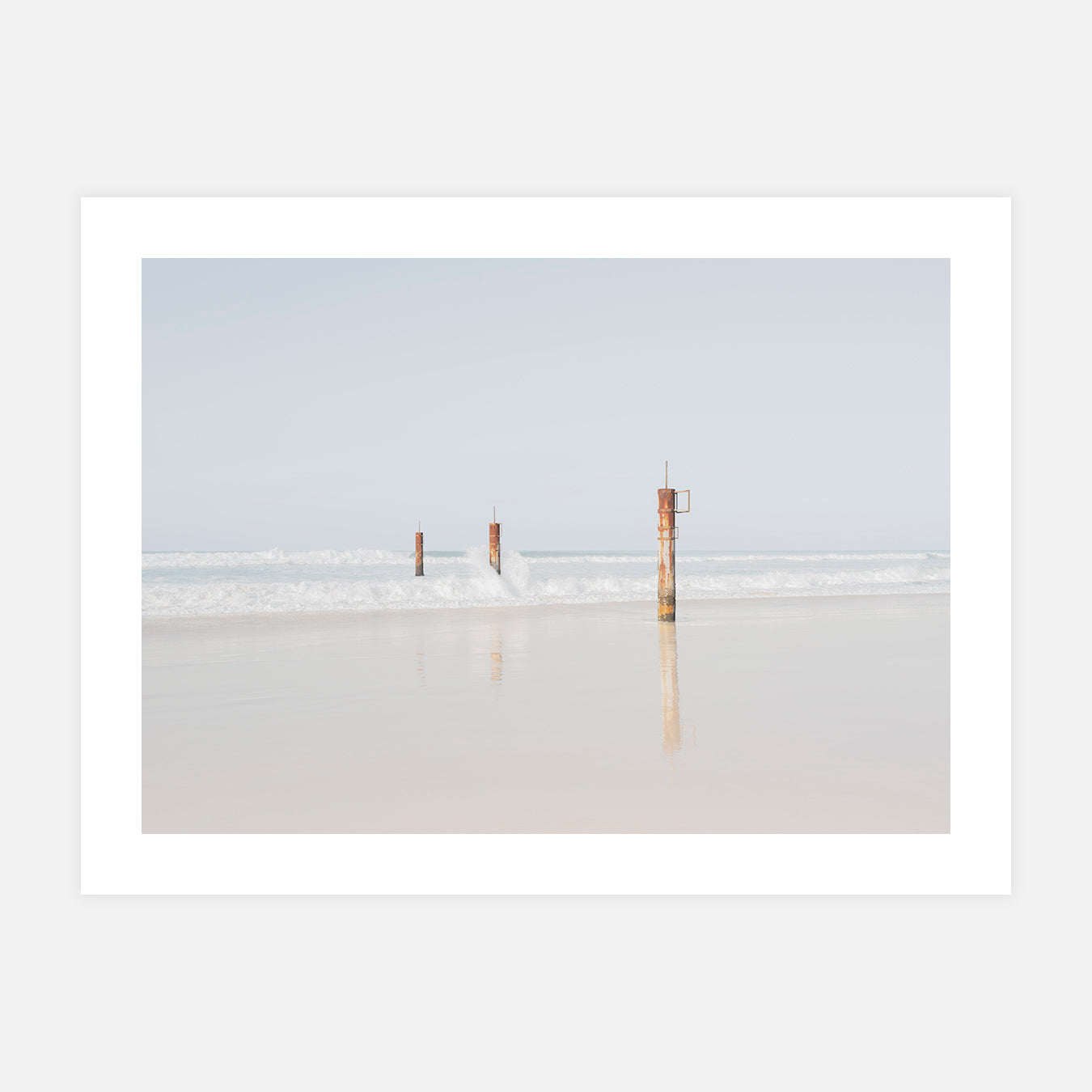 ligne-poteaux-plage-biscarosse-mer-photo-paysage-photographie-mer